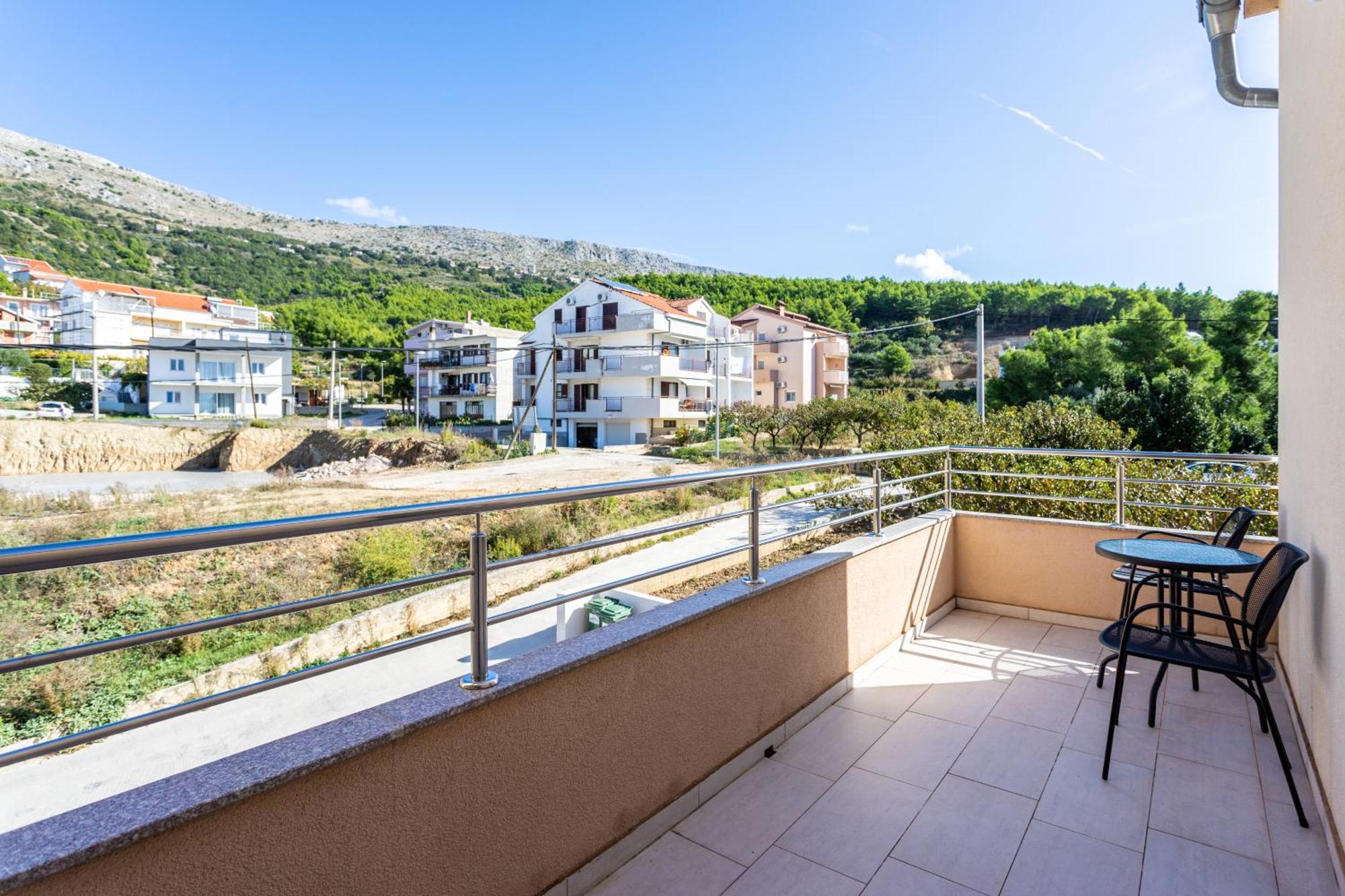 Villa Ana Perfect For Families With Kids And Groups,House With Heated Pool Podstrana Exterior photo