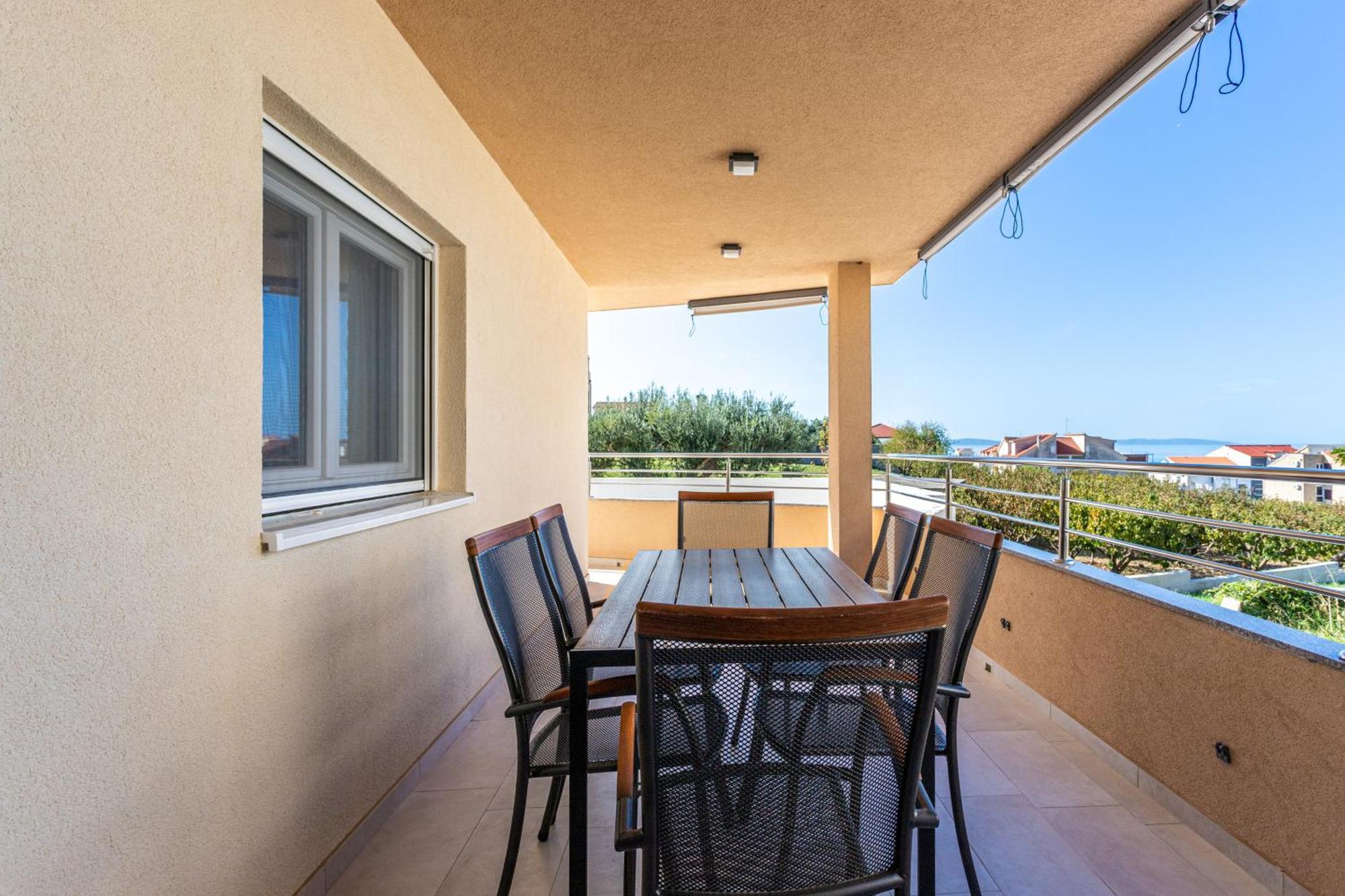 Villa Ana Perfect For Families With Kids And Groups,House With Heated Pool Podstrana Exterior photo