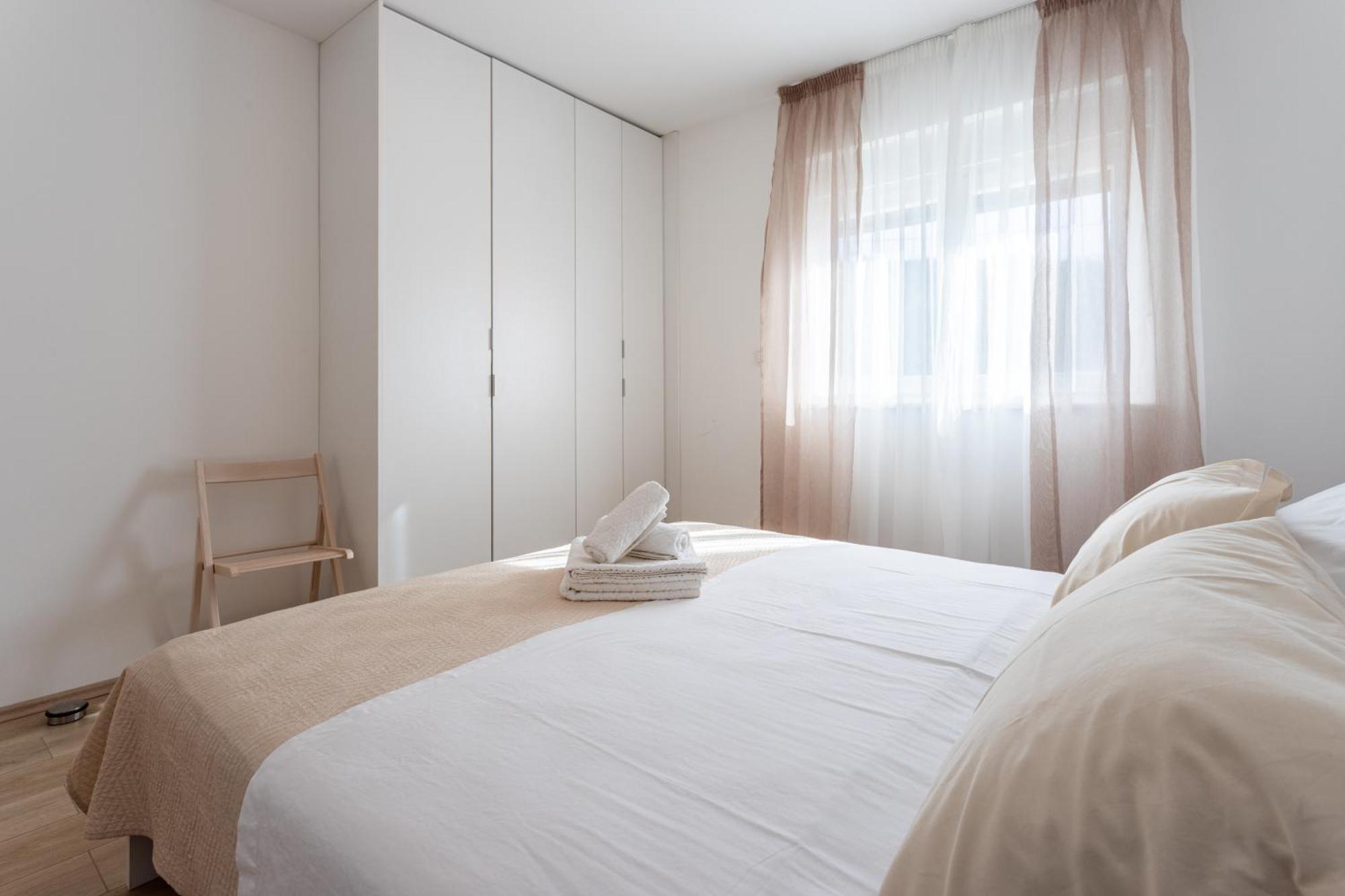Villa Ana Perfect For Families With Kids And Groups,House With Heated Pool Podstrana Exterior photo